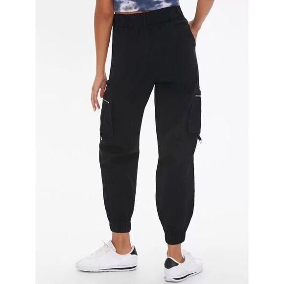 ✨FOREVER 21 Black Regular Fit Solid Sz Large Joggers✨ - Picture 4 of 8